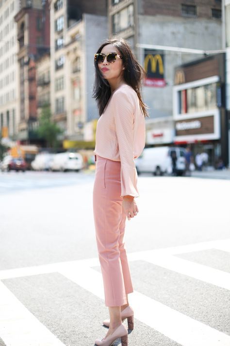 Le pantalon rose, comment le porter?